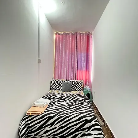 Tanih'S Lodging Abou Dabi Extérieur photo