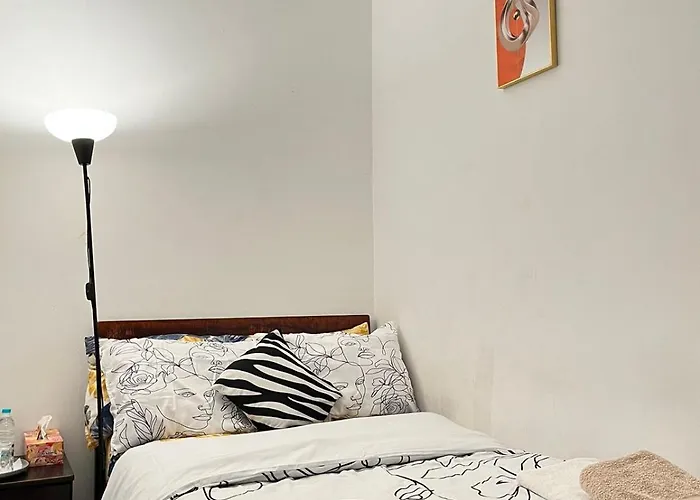 Tanih\'S Lodging